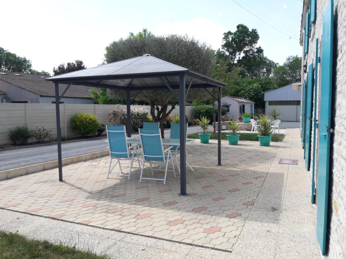 Le Logis De Lange Apt Les Aigrettes Saint-Hilaire-la-Palud Zewnętrze zdjęcie